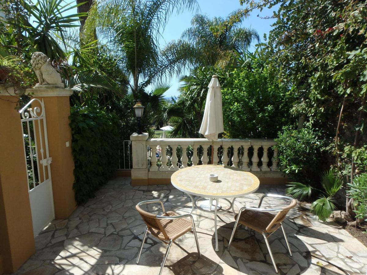 Residence Veles Plage Канны Экстерьер фото