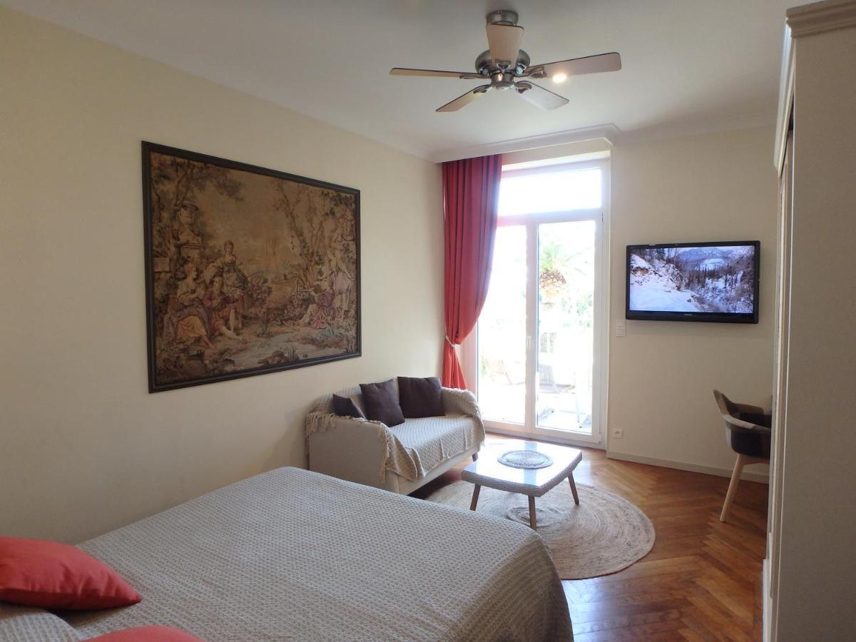 Residence Veles Plage Канны Экстерьер фото