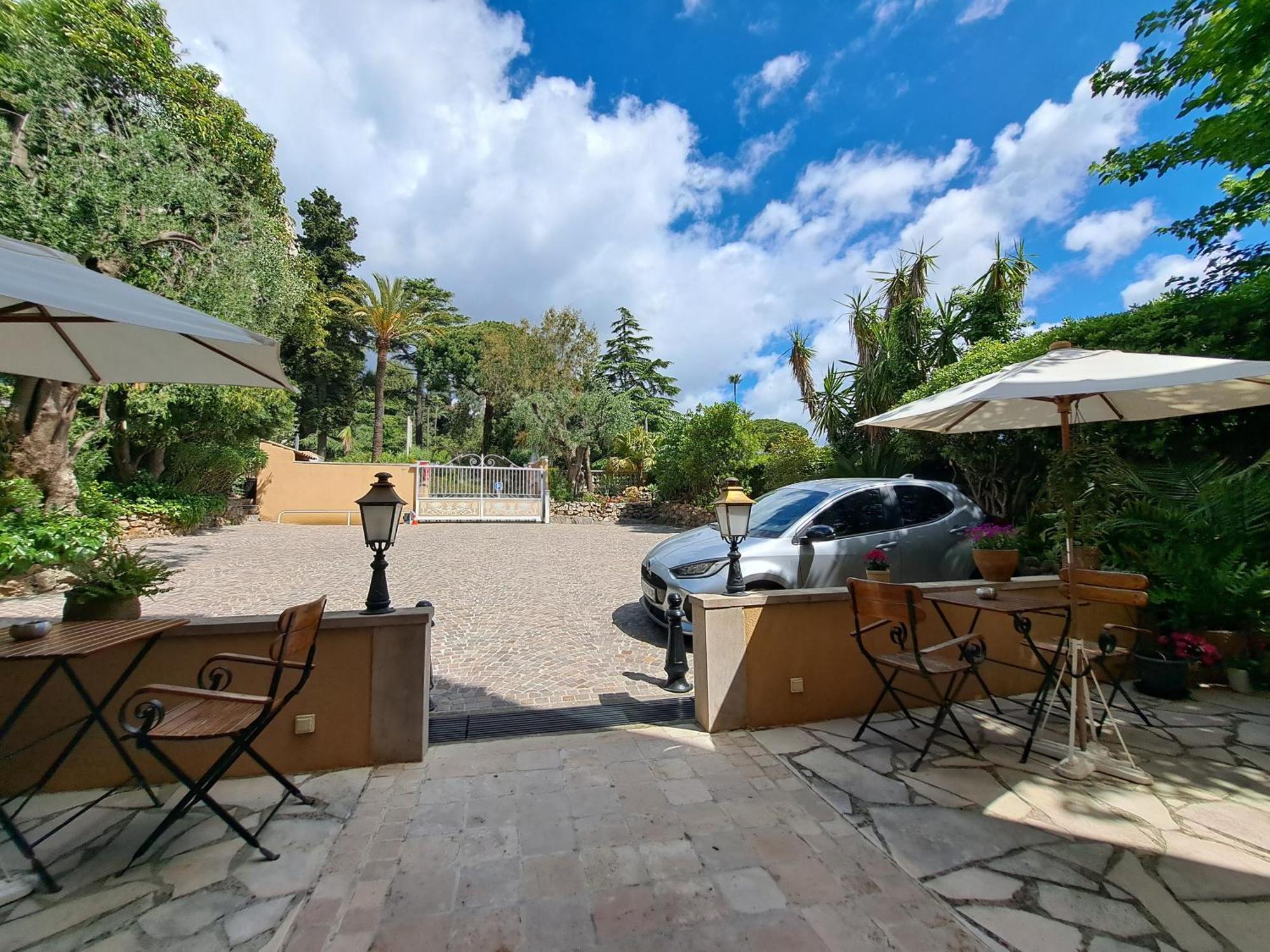 Residence Veles Plage Канны Экстерьер фото